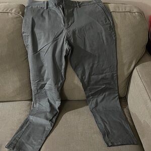 Old Navy Men's Charcoal Chinos